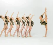 школа гимнастики, балета и современного искусства little queen на проспекте ленина изображение 7 на проекте lovefit.ru